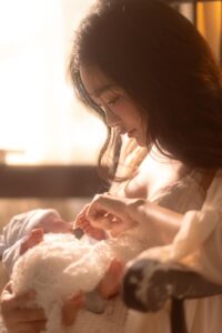 TÔI Ở CỮ TỰ CHĂM CON, CHỒNG NGHỈ PHÉP DẪN CẢ NHÀ ĐI DU LỊCH