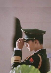 SAU KHI CHIA TAY, TÔI LIÊN TỤC BỊ MỜI LÊN ĐỒN UỐNG TRÀ