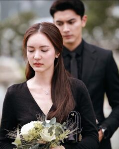 Anh Có Muốn Không Buông Tay, Tôi Cũng Có Cách Khiến Anh Buông